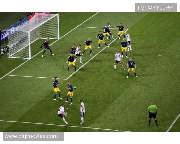 通过球场表现精准识别世界顶级足球明星的技巧与方法